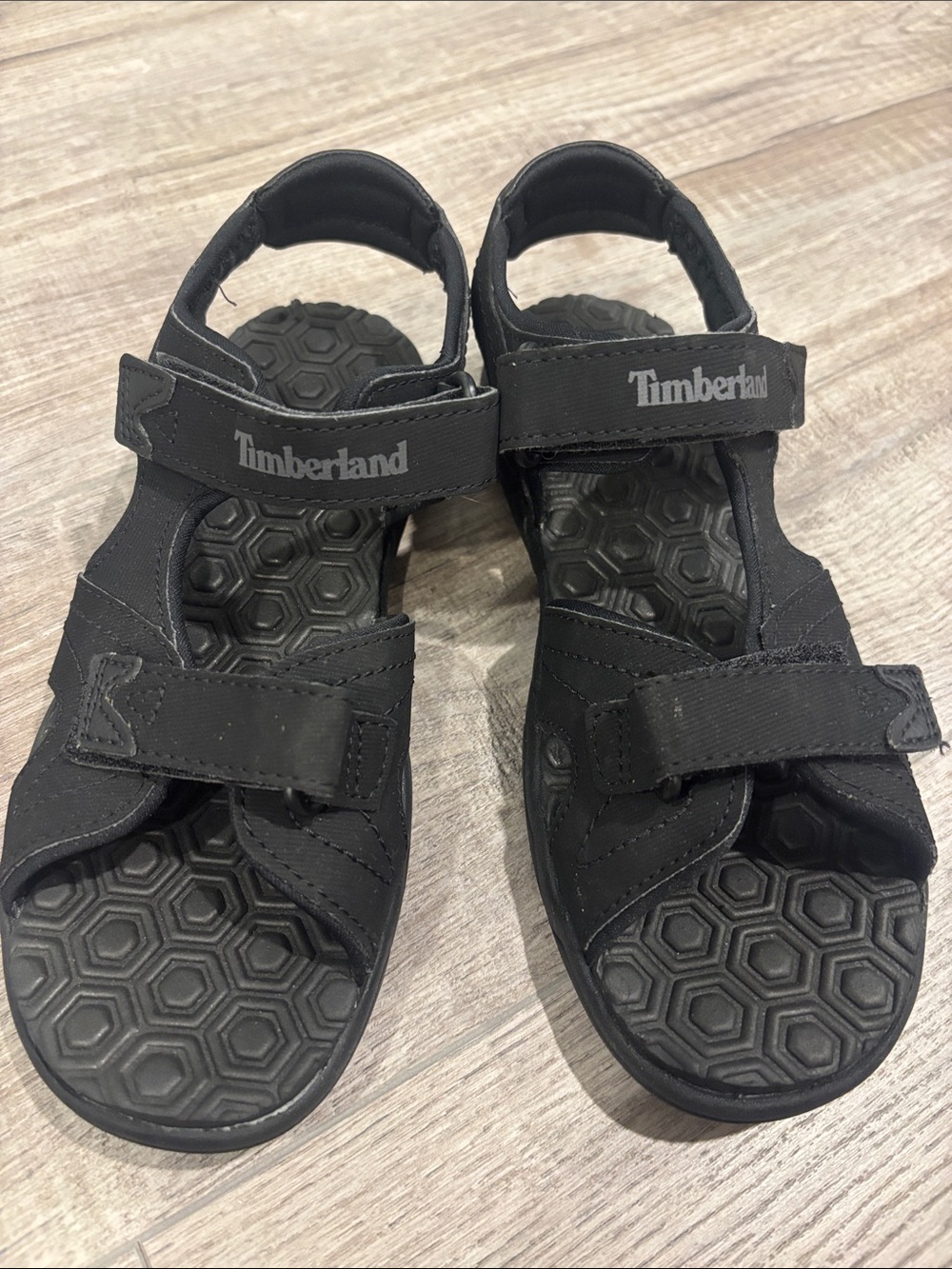 Timberland Kids Black Hook-and-Loop Strap Sandals size 3
